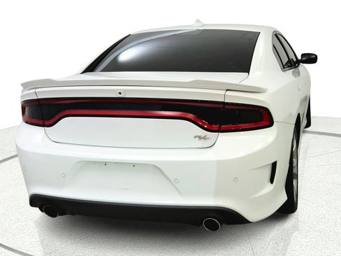 Used 2022 Dodge Charger R/T RWD image 6