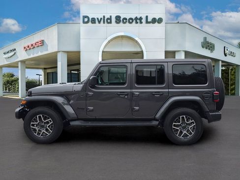 New 2026 Jeep Wrangler Sahara image 11