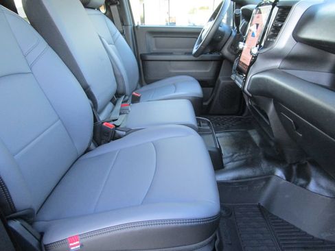 New 2026 RAM 2500 Tradesman AWD/4WD image 23
