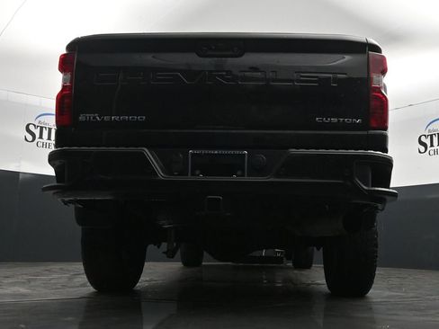 Used 2024 Chevrolet Silverado 2500 Custom w/ Custom Value Package AWD/4WD image 31