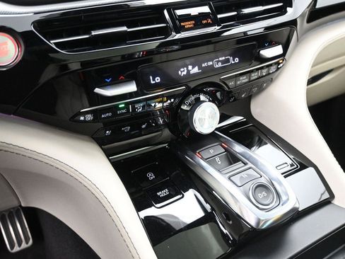 Used 2026 Acura MDX A-Spec AWD/4WD image 5