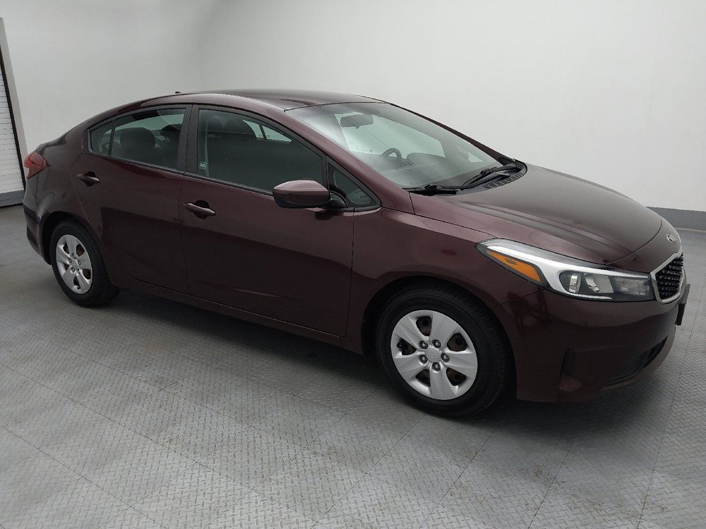 Used 2017 Kia Forte LX FWD image 11