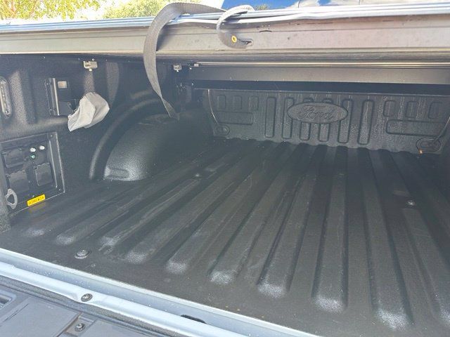 Used 2023 Ford F150 Lightning Platinum AWD/4WD image 37