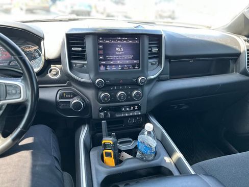 Used 2021 RAM 1500 Big Horn image 9