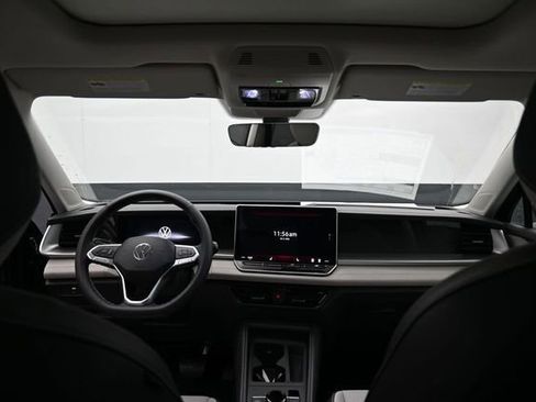 New 2026 Volkswagen Tiguan SE AWD/4WD image 10