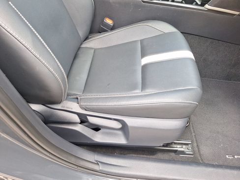 Used 2025 Toyota Camry SE w/ Convenience Package FWD image 34