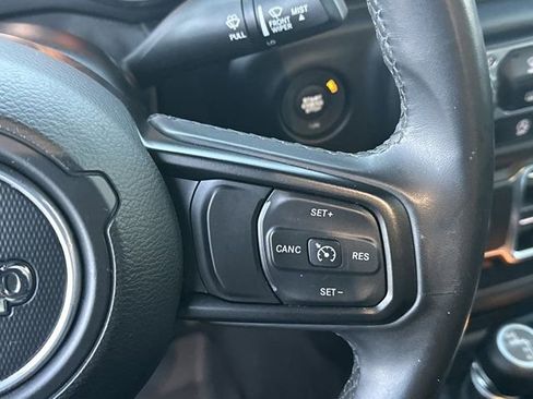 Used 2020 Jeep Wrangler Unlimited Sport S image 31