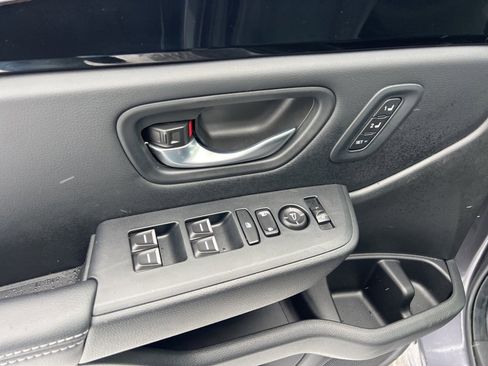 Used 2024 Honda Pilot Touring image 22