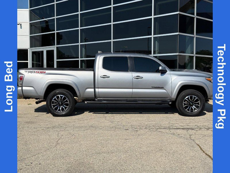Used 2021 Toyota Tacoma TRD Sport w/ Technology Package AWD/4WD image 2