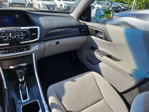 Used 2013 Honda Accord EX image 11