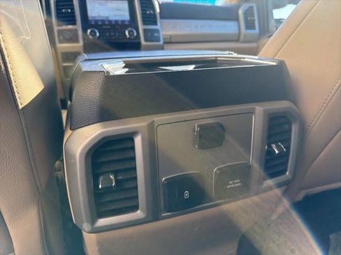 Used 2021 Ford F350 Lariat w/ Lariat Ultimate Package image 12