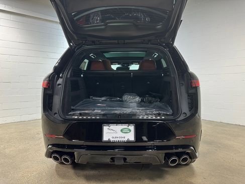 New 2024 Land Rover Range Rover Sport image 28