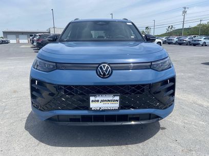 New 2026 Volkswagen Tiguan SE R-Line