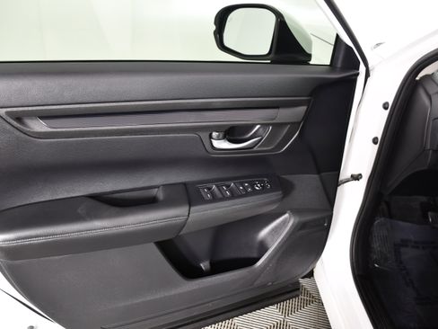 Certified 2024 Honda CR-V EX image 35
