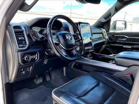 Used 2023 RAM 1500 Laramie image 8