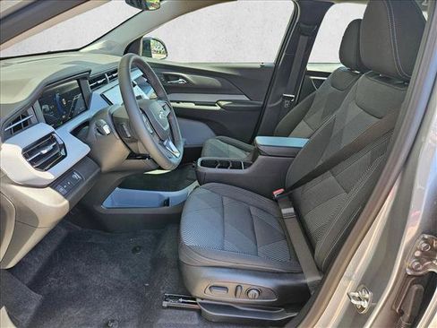New 2027 Chevrolet Bolt LT w/ Comfort Package FWD image 4