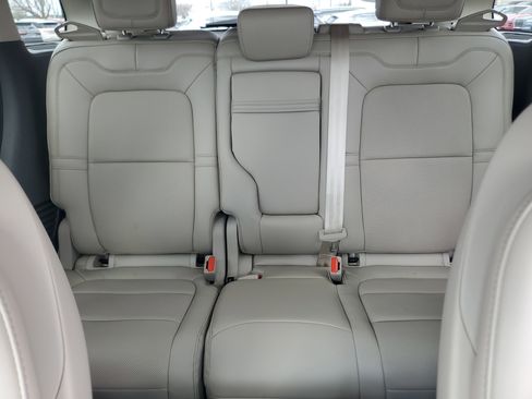 Certified 2022 Lincoln Corsair Reserve w/ Equipment Group 201A image 19