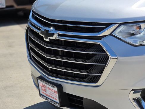Used 2018 Chevrolet Traverse Premier AWD/4WD image 7