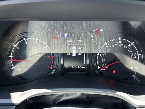 Used 2021 Toyota 4Runner SR5 Premium AWD/4WD image 20