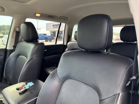 Used 2023 INFINITI QX80 Premium Select w/ Cargo Package AWD/4WD image 3