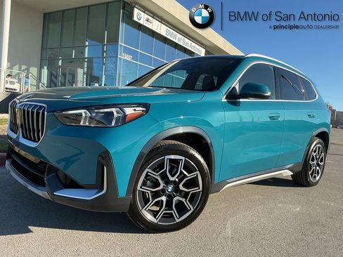 Certified 2025 BMW X1 xDrive28i w/ Convenience Package image 1