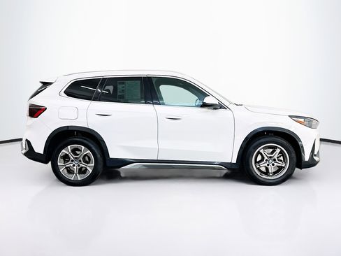 Used 2025 BMW X1 xDrive28i AWD/4WD image 10