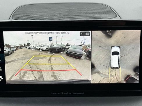 Used 2023 Hyundai Santa Fe SEL Premium image 29