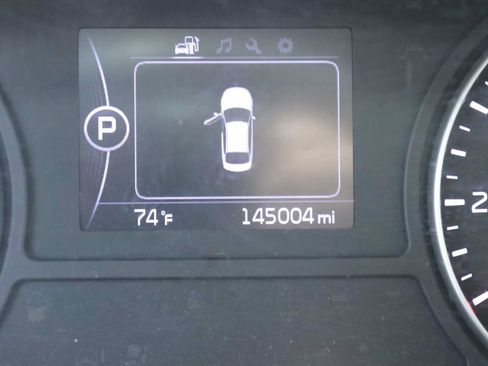 Used 2018 Kia Optima LX w/ 17" Alloy Wheels Package FWD image 11