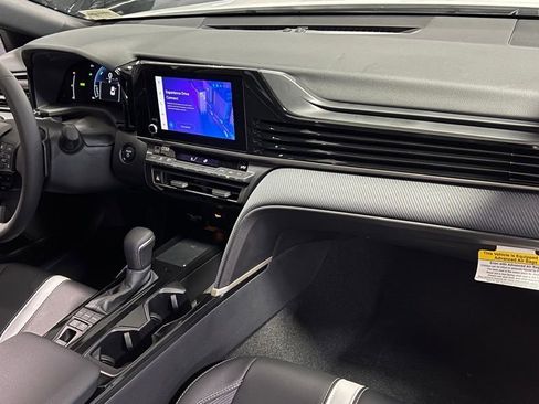 New 2026 Toyota Camry SE image 25