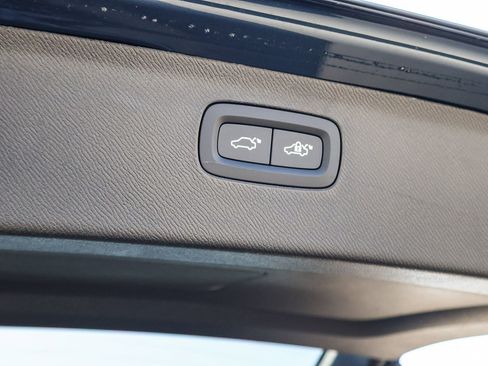 New 2026 Volvo XC90 B6 Ultra w/ Protection Package image 29