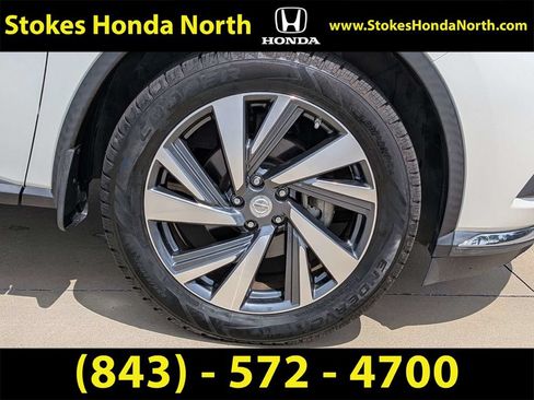 Used 2015 Nissan Murano Platinum w/ Cargo Package FWD image 17