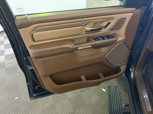 Used 2020 RAM 1500 Limited image 28