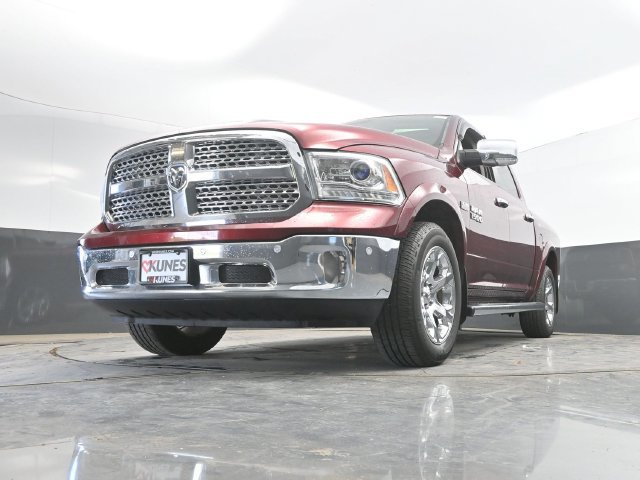 Used 2018 RAM 1500 Laramie w/ Convenience Group AWD/4WD image 47