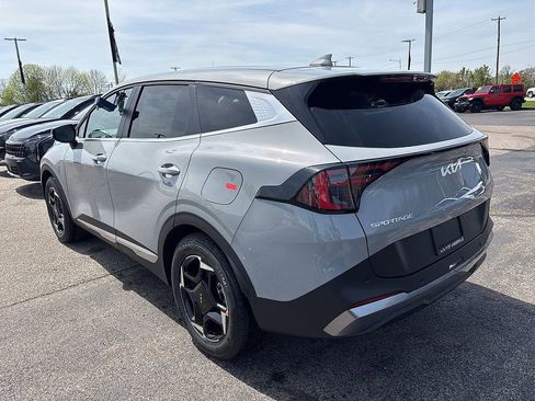 New 2026 Kia Sportage EX FWD image 5