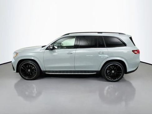Used 2024 Mercedes-Benz GLS 580 4MATIC image 4