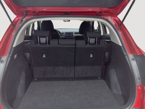 Used 2018 Honda HR-V LX image 19