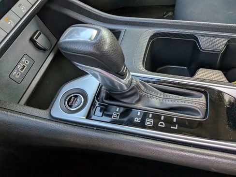 Used 2023 Nissan Sentra SV image 28