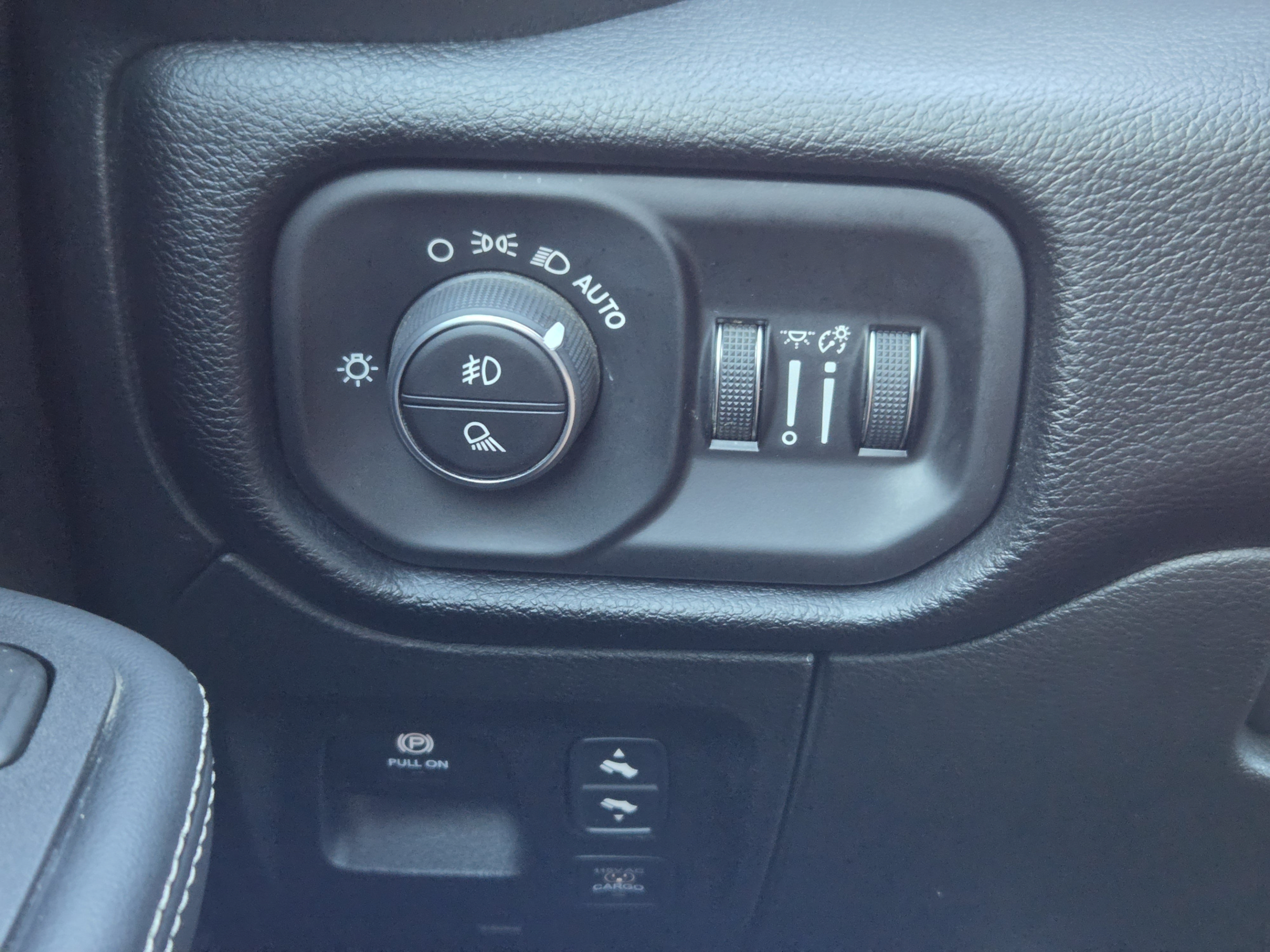 Used 2026 RAM 1500 RHO w/ Bed Utility Group AWD/4WD image 16