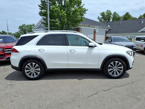 Used 2020 Mercedes-Benz GLE 350 4MATIC image 2