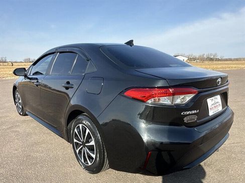 Used 2020 Toyota Corolla L image 5