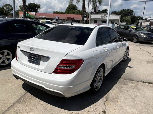 Used 2013 Mercedes-Benz C 250 Sedan image 4
