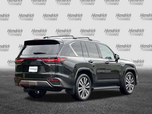 Used 2025 Lexus LX 600 4WD w/ Appearance Package image 5