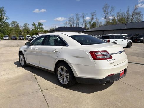 Used 2014 Ford Taurus SEL w/ Equipment Group 201A FWD image 8