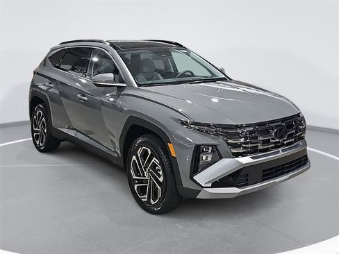 New 2026 Hyundai Tucson Limited image 3