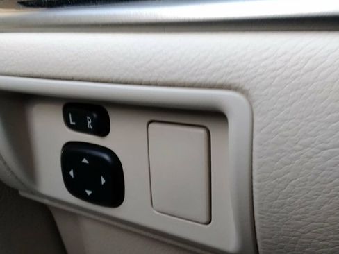 Used 2014 Lexus ES 350 FWD image 24
