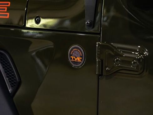 Used 2023 Jeep Gladiator Mojave w/ LED Lighting Group image 42