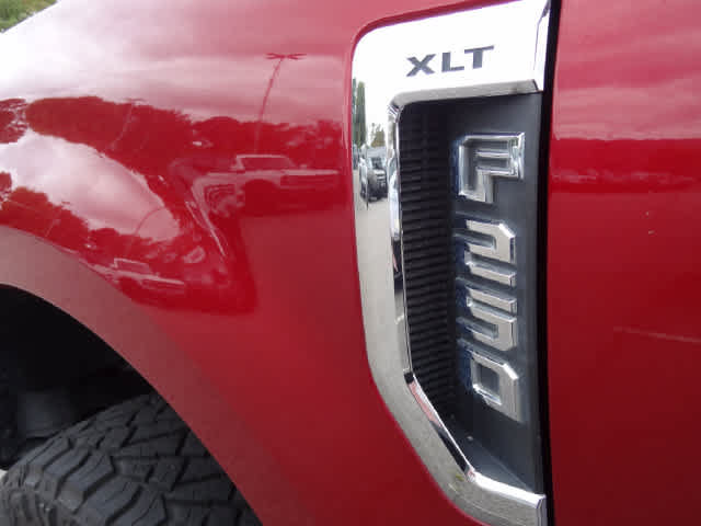 Used 2018 Ford F250 XLT w/ XLT Premium Package AWD/4WD image 23