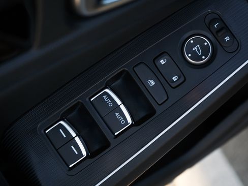 Used 2025 Honda Civic Sport Touring image 40