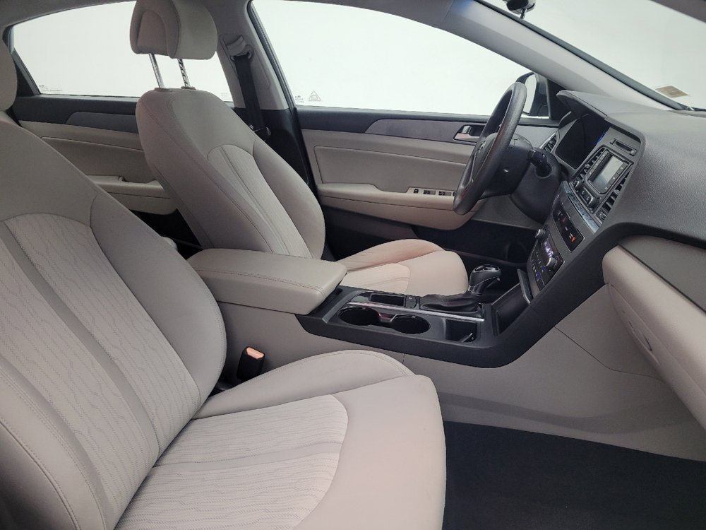 Used 2016 Hyundai Sonata SE FWD image 21
