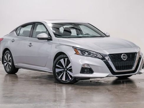 Used 2021 Nissan Altima 2.5 SL image 10